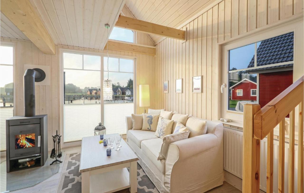 Beautiful Home In Zerpenschleuse With Wifi Extérieur photo